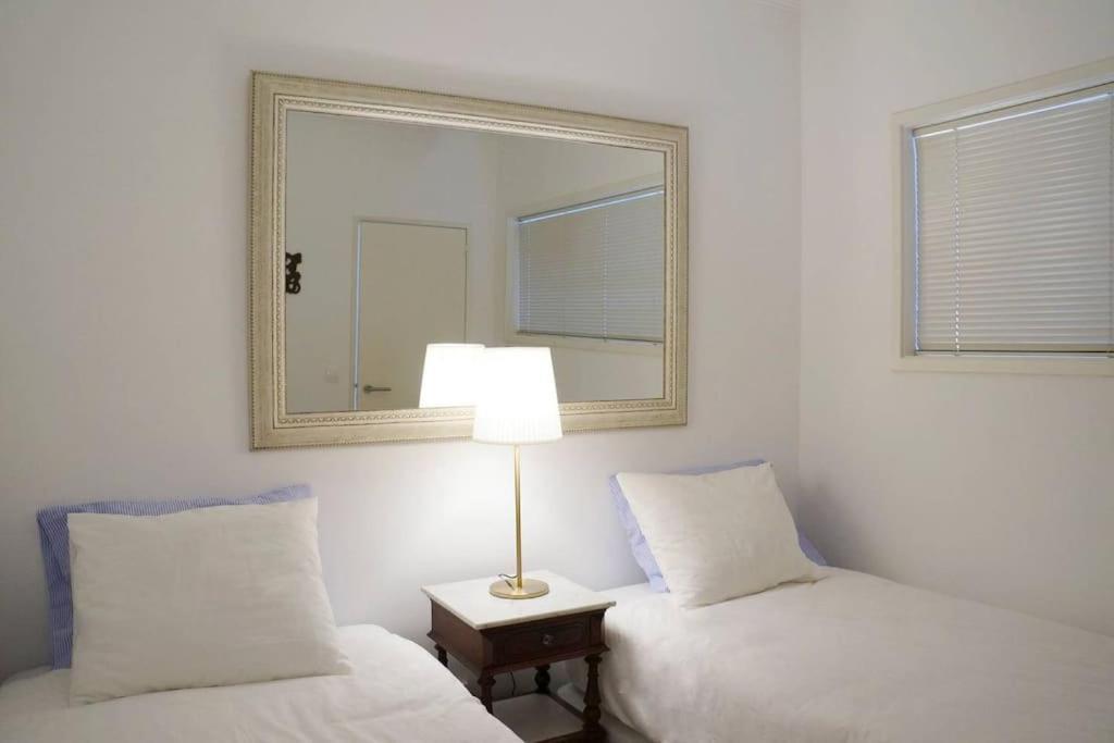 Two Bedroom Apt In Historic Location! Close To The River Lisboa Exteriör bild
